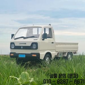 WPL D14 2.4G RC 자동차 1/10 풀 스케일 스즈키 미니밴 시뮬레이션 드리프트 원격 조종 장난감 클라이밍 트