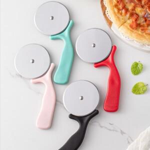1PC 플라스틱 손잡이 작은 케이크 제조기 원형 스테인레스 스틸 피자 휠 커터 롤러