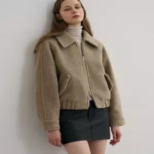 드로우핏 우먼 알파카 부클 밴딩 집업 숏 코트 [KHAKI GREY] 겨울 여성코트 DFWM