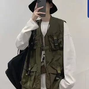 포켓조끼 루즈핏 멀티조끼 스트릿조끼 남자조끼 멀티조끼 남성니트조끼 (WA6D1BF)
