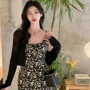 데이트룩 데일리 플라워 패턴 로맨틱 무드 롱 원피스 플라워롱원피스 여름뷔스티에원피스