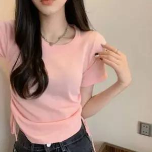 슬림핏 유넥 셔링 19 크롭 반팔티셔츠 옆