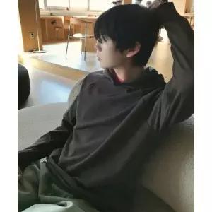 르아르 LEIRE 리브드 후디드 롱슬리브 티셔츠 차콜 L26SPTS00802 508927