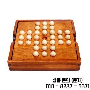 유럽 보드 게임 싱글 체스 페그 솔리테어 다이아몬드 이동 독립 인지 능력 장난감 클래식 교육 완구 1 세트