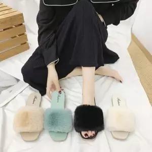 PW 퍼 뮬 슬리퍼 여성 블로퍼 샌들 겨울 여성털신