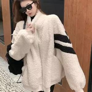 [하프클럽/]일상 걸스 유니크 박시핏 가오리 양털 보아지퍼후드 점퍼 야상