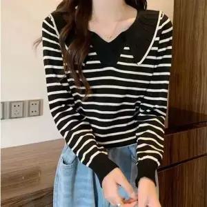 [하프클럽/]데일리 레이디스 이쁜 패턴 트렌디 넥카라 풀오버 롱셔츠 티 카