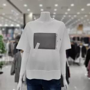 지퍼 포인트 반팔티 V3E2TS43GN 782356