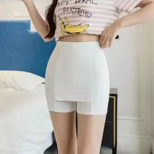 고품질 통기성좋은 여성용 Y존 비침 방지 노출 커버 속바지 와이존속치마 (WE21920)