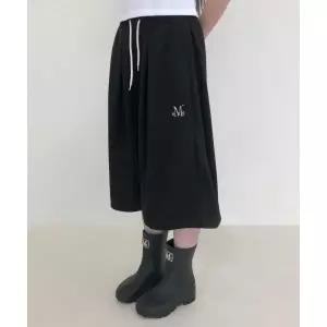 MUCENT 레이프 4 핀턱 버뮤다 스? 하프 팬츠 남녀공용