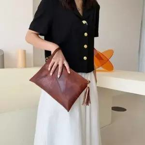여성 인기 우아한 베이직 클러치백 정장룩 하객룩 버킷백 여성클러치백 쇼퍼백 미니백