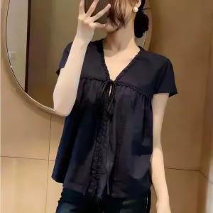 반팔티 반팔 블라우스 레이스 리본 프릴 브이넥 캐주얼 데일리 여름 블라우스	DHC050940	25