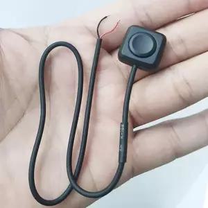 순간 작동 푸시 버튼 온오프 스위치 블랙 플라스틱 12V 24V 자동차 경보 버튼 DIY 손전등 표면 장착 미니