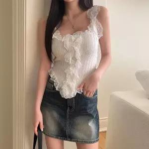 [옷자락] / 여자 레이스 프릴 유넥 크롭 슬리브리스 골지 나시
