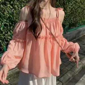 [하프클럽/]오프숄더 블라우스 여성 유니크 프릴 블라우스