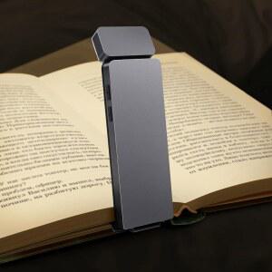 CMUBH 독서등 침대에서 읽을 수 있는 책등 USB 충전식 독서등 클립온 LED 북마크 램프 3가지 앰버 색상 및 5가지 밝기 조절 기능을 갖춘 책 애호가 그레이 IMG