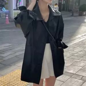 셀럽하우스 오버핏 캐주얼 하프 인조레더 롱 가죽자켓