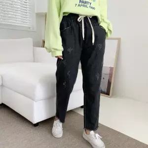 셀럽하우스 여성 캐주얼룩 데일리룩 빈티지 밴딩 배기바지