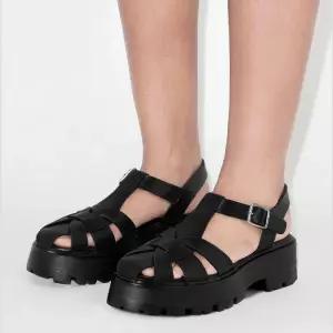 빈폴레이디스 BEANPOLE LADIES 플랫폼 피셔맨 샌들 - 블랙 /BE63K2M015 BE63K2M015-EJS 102760