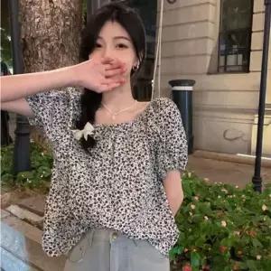 여성 꽃무늬 퍼프소매 블라우스 1P 오프숄 데이트룩