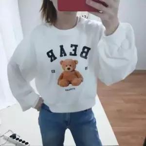 곰돌이 맨투맨 크롭 베어 나그랑