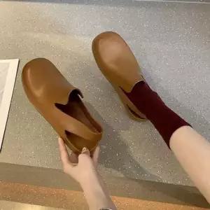 심플 데일리 스트랩 여성 고무 뮬 블로퍼