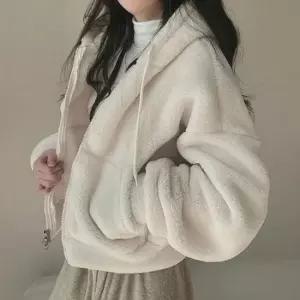 셀럽하우스 여성 인조양털 뽀글이 후리스 후드집업 겨울 아우터 2색