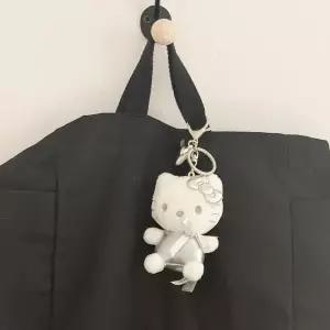 아트박스/필레오 산리오 실버 헬로키티 키티 리본 인형 키링