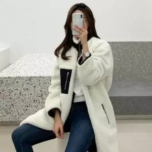 친절한탄씨 플리스 보아 롱자켓 여성용 오버 사이즈 패션룩 자켓 윈터집업 양털후 리스롱 유니크