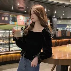 셀럽하우스 벨벳 스모크밴딩 스모크밴딩크롭탑 크롭탑