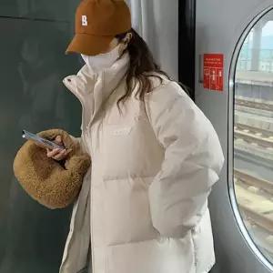 셀럽하우스 여자 겨울 여행 룩 공항 패션 하이넥 패딩 점퍼 코디