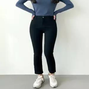셀럽하우스 겨울기모블랙진 여자 여성겨울바지 기모블랙일자팬츠