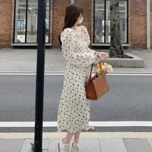 셀럽하우스 코디피셜 퍼프어깨 플라워 스퀘어 오프숄더원피스