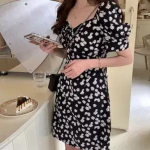 셀럽하우스 오프숄더원피스 데이지 러블리 포인트 하객룩원피스