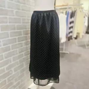 [레코브]LC31F6SK521X_도트 레이어드 스커트