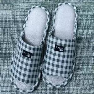 [하프클럽/]거실용 실내 슬리퍼 사무실용 편안한 체크 무늬 신발