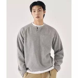 매장정품 키뮤어 KIIMUIR [스토커즈 PICK]와플 헨리넥 크롭 맨투맨_그레이 KBFSUTL001GR 753576