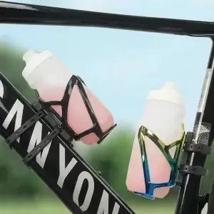 드릴이 필요 없는 실리콘 자전거 물병 케 초경량 다채로운 사이클링 홀더 충격 방지 MTB 접이식