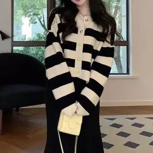 친절한탄씨 트렌디한 골드버튼 포근한 가디건 굵은 줄무늬 카디건 카디건 여성가디건 여성카디건