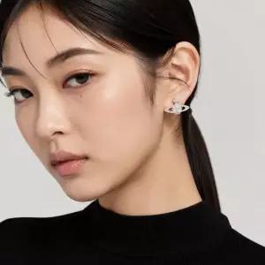 비비안웨스트우드 26SS MINI BAS RELIEF EARRINGS 62020033 02P491) 미니 바스 릴리프 귀걸이)
