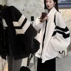 셀럽하우스 여성 겨울 꾸안꾸아이템 하프넥 뽀글이 양털집업 점퍼