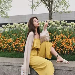 셀럽하우스 무지 여자 밴딩 끈나시 7부 2컬러 베이직 점프수트