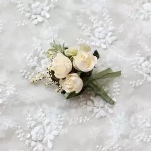 부토니에 웨딩 브로치(아이보리) 블룸 신랑코사지