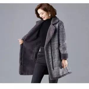 [하프클럽/]여성 겨울 따뜻한 보온 안감 털 체크 모직 코트 루즈핏 하프 자