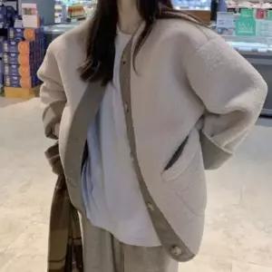 셀럽하우스 여자 뽀글이 플리스 배색 단추 자켓 겨울 아우터 3색