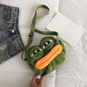 구쯔야 페페 슬픈 개구리 백 크로스백 숄더백 애착인형 인형 가방