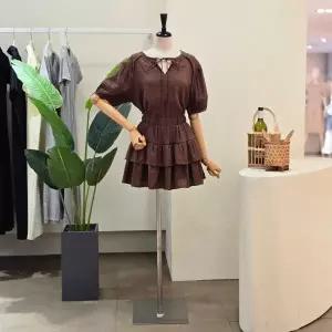 [대구백화점] [4CUS]아일렛 블라우스 캉캉 스커트 세트(FM4F3ST30799)