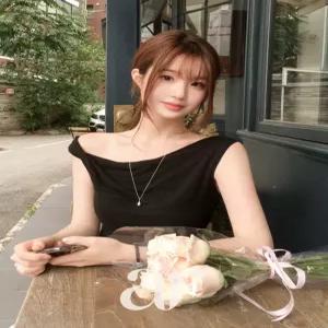 (국내제작) (3가지연출가능/텐셀스판/착붙핏) 보트넥 꼬임 나시 티셔츠 이너나시 레이어드 데이트룩 데일리룩 ts5050