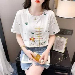 산뜻한 여름옷 심플한 자수 무늬 화이트 반팔티셔츠 면티셔츠