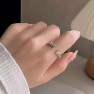 [콩심팥심]대나무 마디 디자인 큐빅 오픈 반지